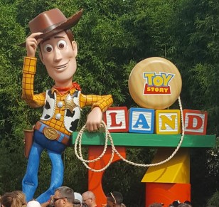 While I was Wandering: Welcome to Toy Story Land!