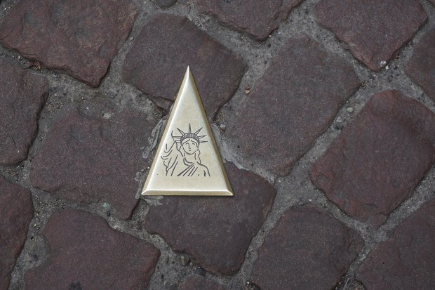 Colmar Tourist Walk Markers